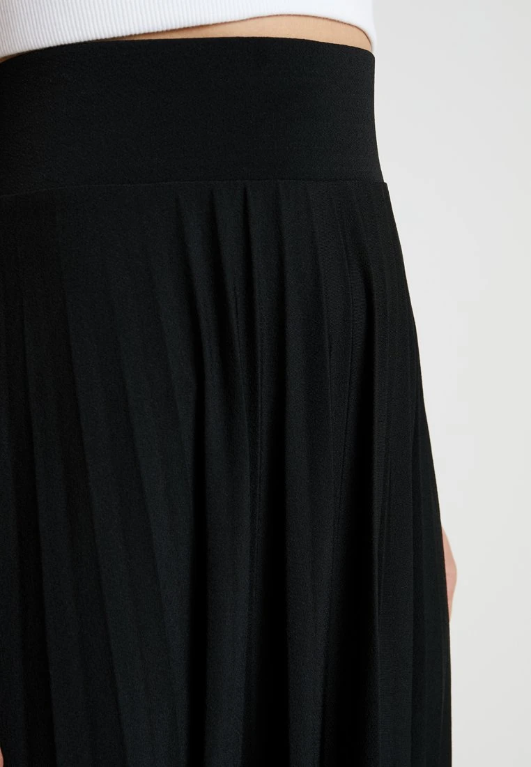 A-Linien-Rock - Black – Bild 5