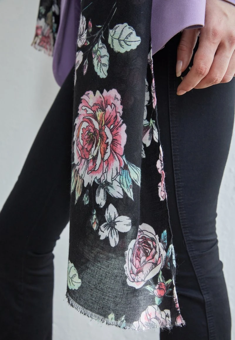 Anna Field Tuch - Black – Bild 5