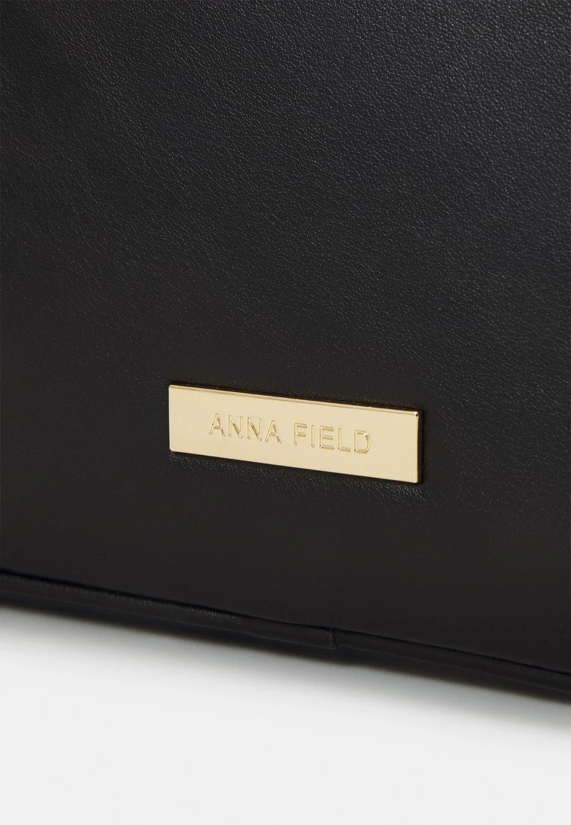 Anna Field Notebooktasche - Black – Bild 4